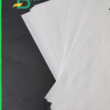 Food Grade MG White Kraft 30 / 35 / 40 / 45 / 50GSM For Packing
