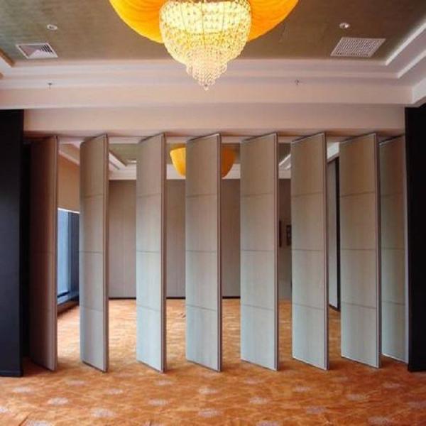 Acoustic Operable Sliding Foldable Partition Wall Panels MDF Laminate Finish