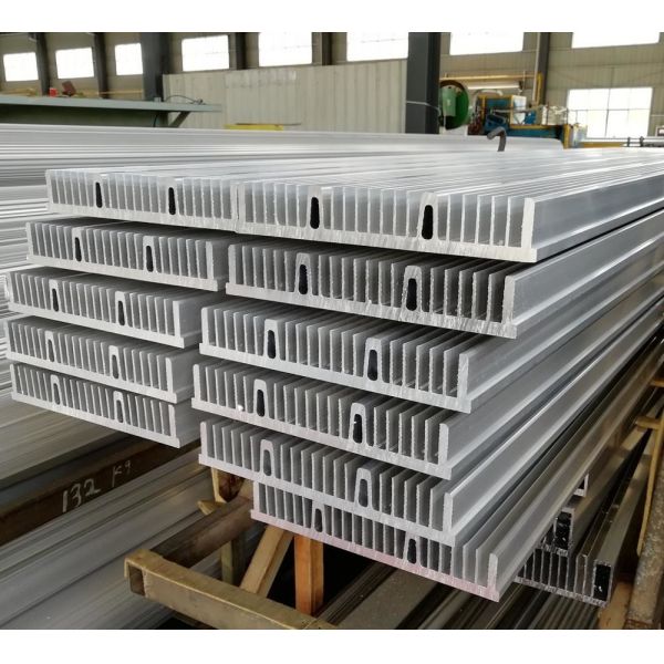Customized Big Size Flat 6063 T5 Aluminium Heat Sink Profiles With Clear Anodized