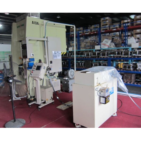 Толщина 0.1~1.4мм машины металлического листа высокой точности выправляя материальная