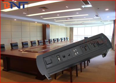 Multi - tomada da tabela de conferência da função com o carregador do poder de 2 USB