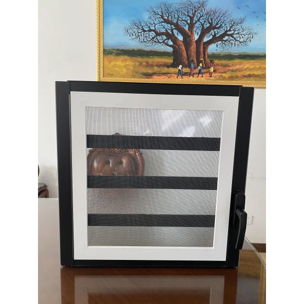 Custom Aluminum Louver Window with Fly Screen Powder Coated Frame