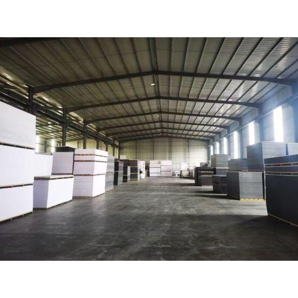 High Density 4''X8'' White PVC Celuka Boards PVC Plastic Foam Board for Furniture and Cabinet