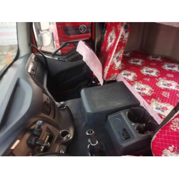 Used Faw Tractor Head 6x4 Faw J6p Tractor Head Truck 460hp Heavy Duty