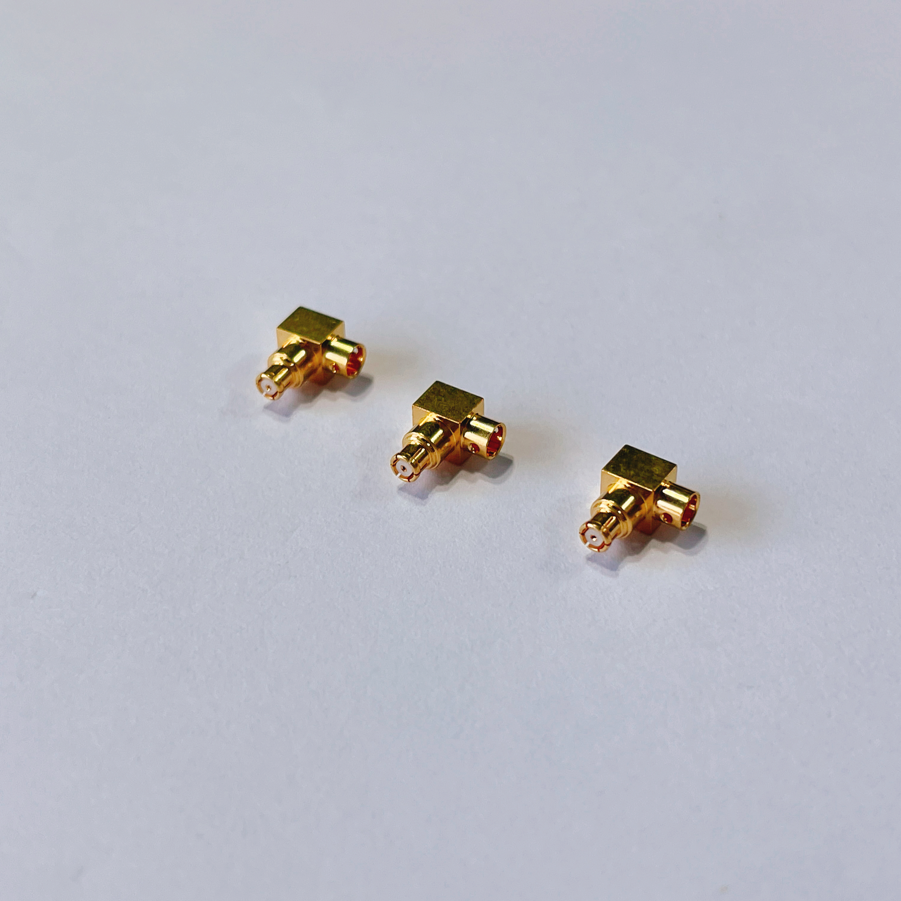 RF Coaxial Connector MINI SMP Male Gold Plated Brass DC-40GHz SMPM PCB Connector For Chassis