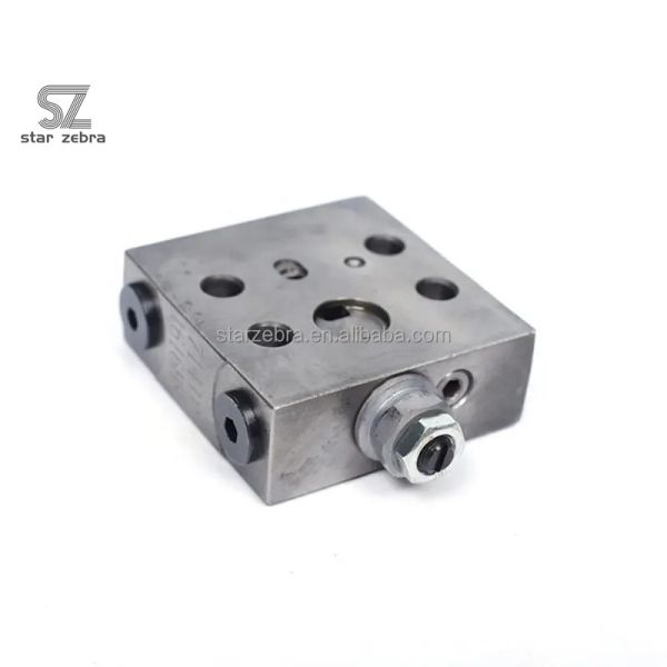 Komatsu Engine Model PC130-7 PC160-7 Excavator Hydraulic Parts Reducing Relief Valve Block for Your Heavy Machinery