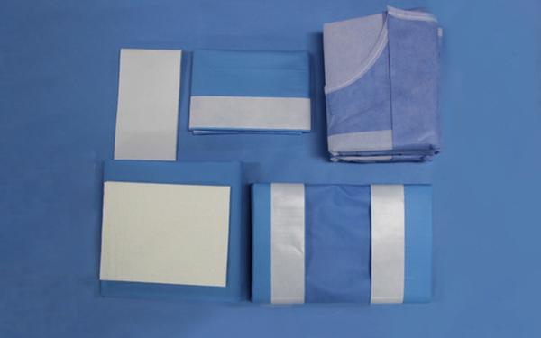 A garganta OTORRINOLARINGOLÓGICA estéril descartável médica do nariz da orelha do bloco drapeja o ISO do CE de Kit With do bloco