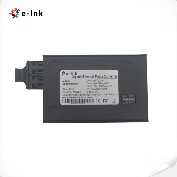 Mini 10/100Base-TX to 100Base-FX Fiber Media Converter