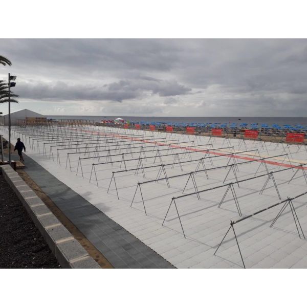 Heavy Duty 60 Tons/sqm Load Capacity Anti-slip Portable Event Flooring with 5 Years Warranty for Turf Protection and Tent Flooring