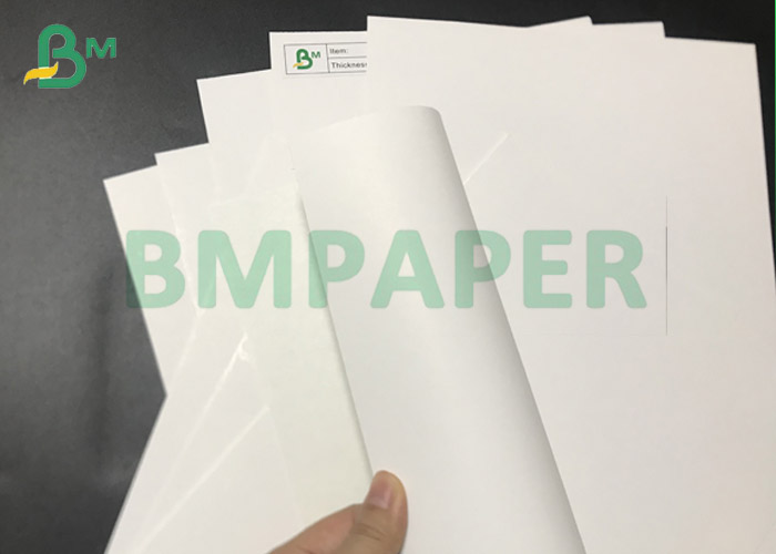 Высокая громоздкая сторона лоска одного 215gsm 275gsm покрыла белые листы доски SBS Высокая громоздкая сторона лоска одного 215gsm 275gsm покрыла белые листы доски SBS