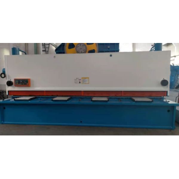 нержавеющая сталь толщины отрезка машины 8mm Cnc длины 6m гидравлическая режа