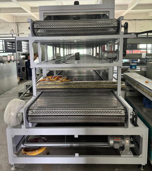 Double Layer Natural Gas Industrial Drying Machine Stainless Steel Punching Chain Plate Belt For Pulp Mold Bottle Tableware High End Industrial Package