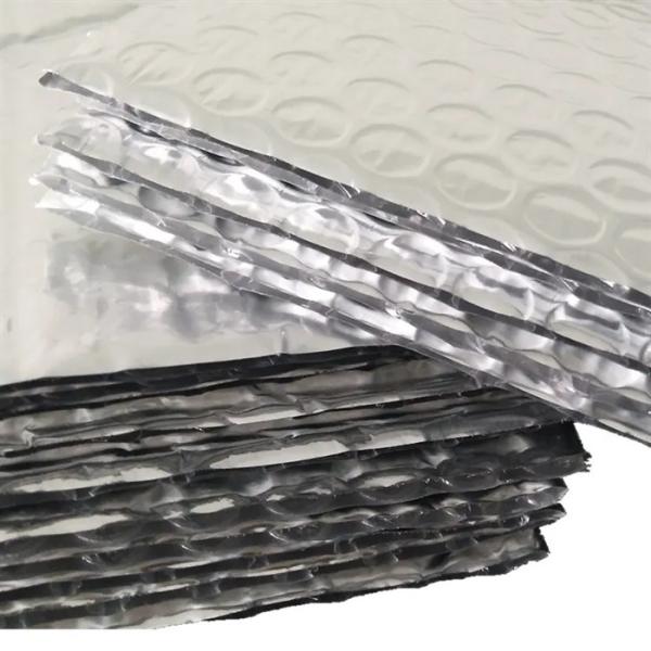 200-450C Refractoriness 4 Layers Aluminium Bubble Wrap Insulation Exterior Tiles 4-30mm