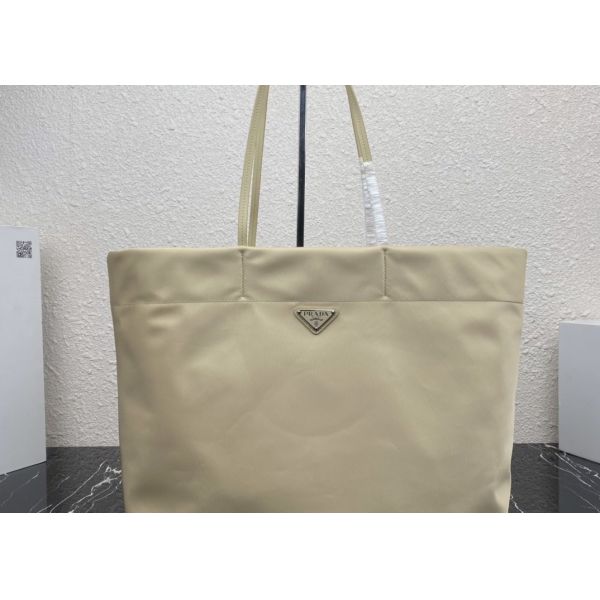 High Capicity Convenient Apricot Nylon Tote Shopping Bag Eco Friendly