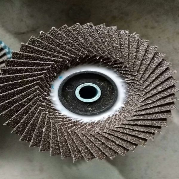 Kingcattle KX565 Flexible AO Abrasive Flap Disc For Aluminum 4inch 40 Grit