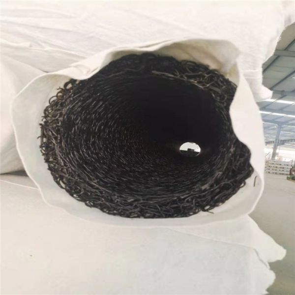 High Strength Hard Permeable Pipe Flexible Permeable Pipe HDPE Drainage Pipe For Roadbed And Slope Protection