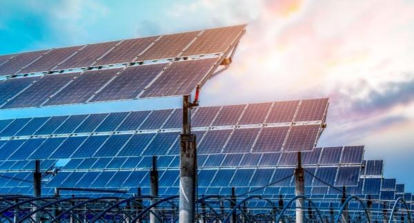 Instalações de perfuração fotovoltaicas multifuncionais para fixação de escavadeiras para geração de energia fotovoltaica