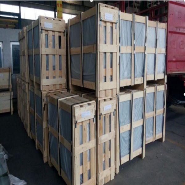 Art Decorative Fluted Tempered Glass 12mm Thickness For Shower Room