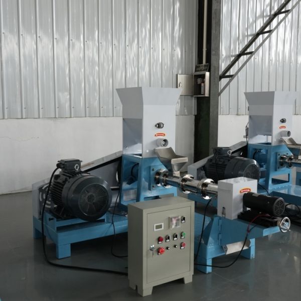 Industrial 50 /100 /120 /150 /200/300 /350 /500kg/h animal feed extruder Dry Cat Shrimp Dog Food Making Machine