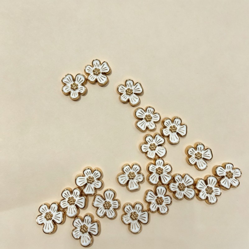 Polished Flower Diamond Shoe Line Fits Most Ladies Shoes Straps Beautiful For Footwear