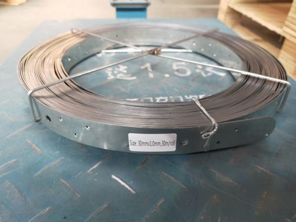 Silver Galvanized Steel Strip Brace Corrosion Resistant for Coiled Strap Applications
