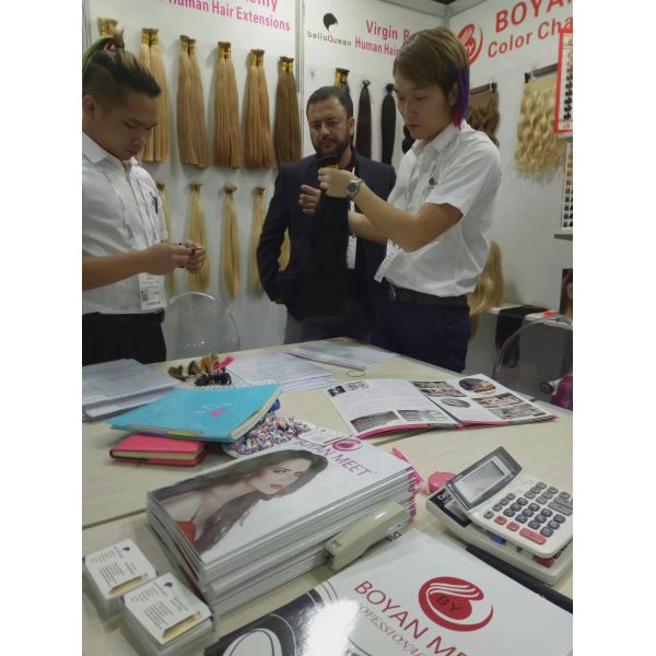 La armadura sin procesar suave del pelo de la Virgen del brasileño de 7 ventas al por mayor el 100% del grado de BellaQueen lía la extensión del pelo