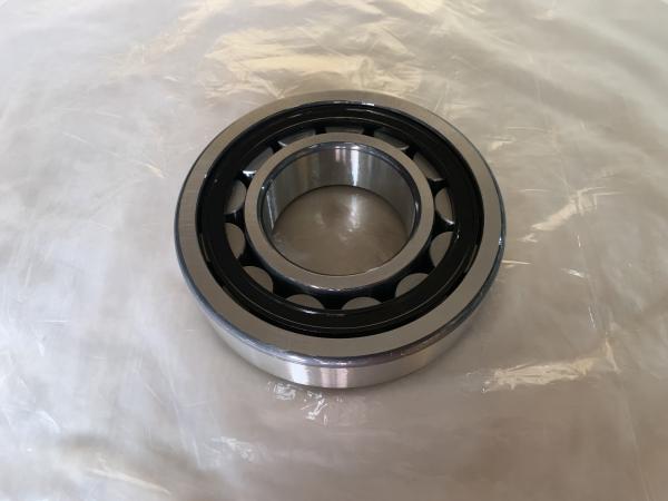 Steel Cage Cylindrical Roller Bearings NJ212E Corrosion Resistant