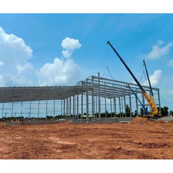 Construction en acier préfabriqué à Lanjing entrepôt résistant au feu bâtiments en acier adaptés