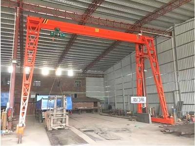MH type 5 ton general gantry crane, gantry crane, main girder box support leg gantry crane, rail type small crane