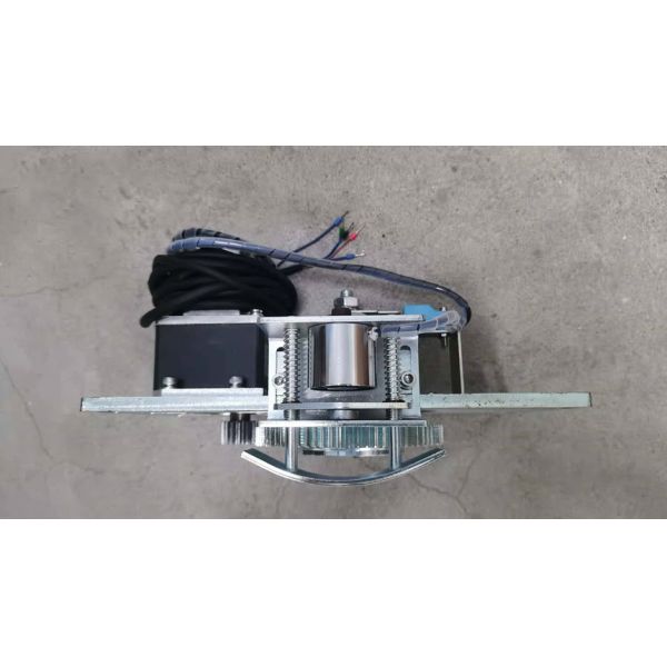 30 People/min Passing Speed Tripod Turnstile Gate with 600mm Lane Width and Relay Output Interface for Secure Access Control