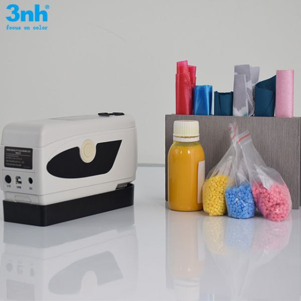 Powder Color Analysis Silk Colorimeter 8mm Aperture NR200 With Color Matching Software