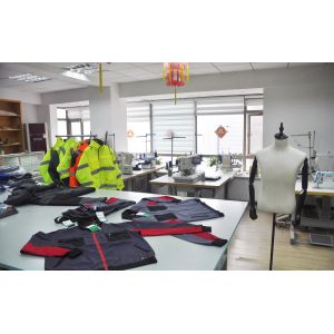 JINGZHOU HONGWANLE GARMENTS CO., LTD,