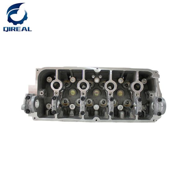 Головка цилиндра автозапчастей G13B на головка цилиндра 1111082602 Suzuki