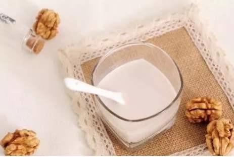 Linha de produção material de aço inoxidável limpo fácil da bebida de PLS do corpo