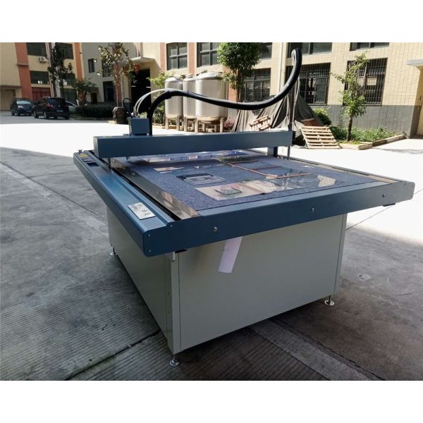 Flatbed 6mm PVC Template Cutter for 1500*900mm Cutting Area PVC Board Cutting Machine