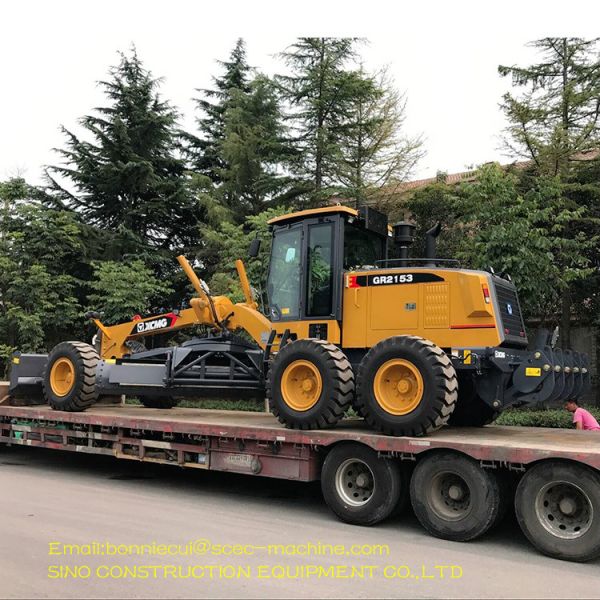 Small Road Construction Motor Grader XCMG GR1653 Metal Material Yellow Color