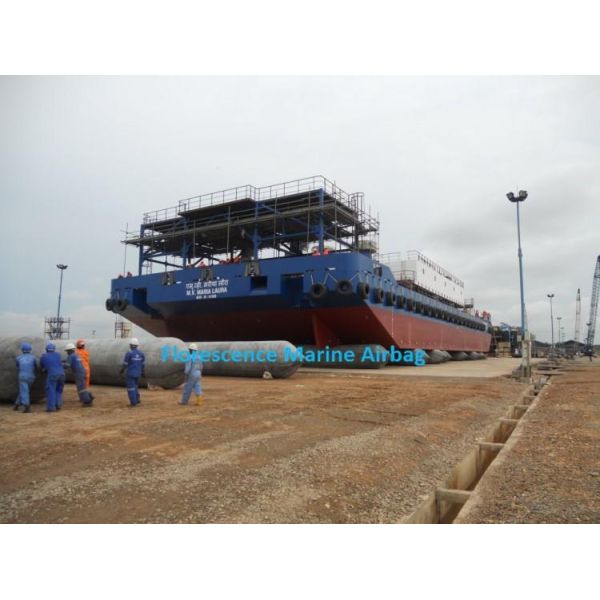 Sunken Rubber Ship Marine Salvage Airbags Inflatable