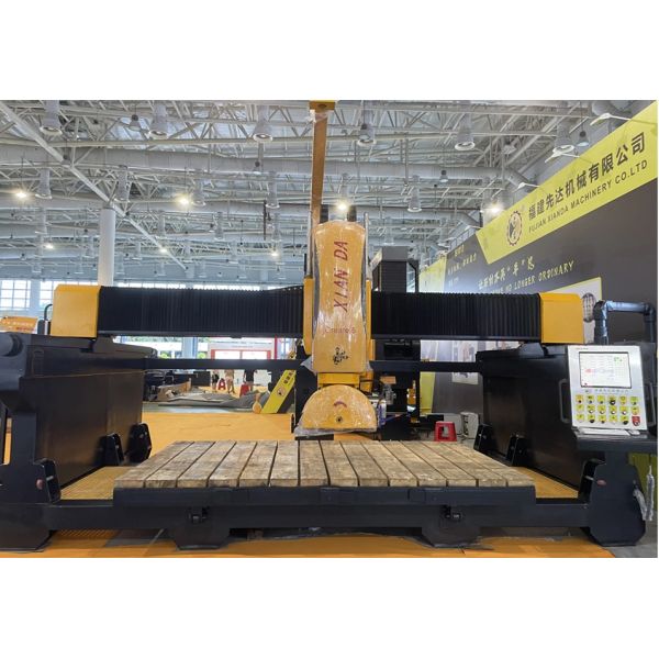 Автоматическая 5-осевая мостовая режущая машина для резки и обработки камня