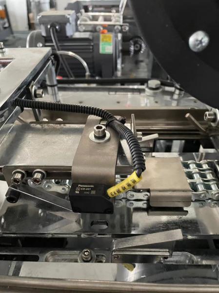 9KW Voltagem 380V 50HZ/220V 50HZ Máquina de Formar Copo de Chá de Papel de Alta Velocidade para e Design de Logotipo Personalizado