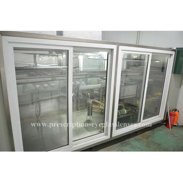 Grey / Brown Photochromic Progressive Lenses Blank 75mm Diameter 1.56 Index