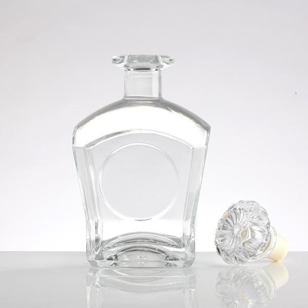 Customized 500ml 750ml Clear Empty Glass Bottle for Gin Whiskey Liquor Brandy Vodka Wine