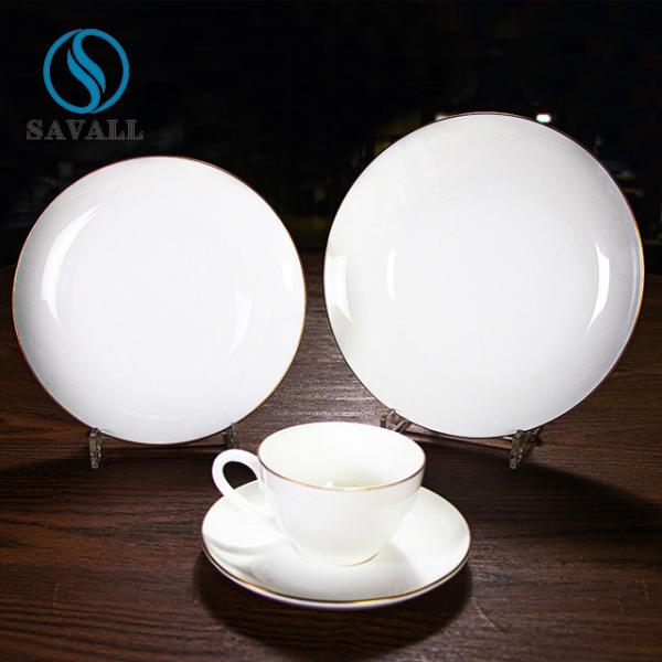 Colored Porcelain Dinnerware Gold Trim 4pcs Ceramic Cup And Plate