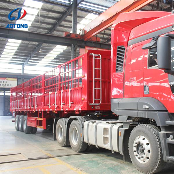 Semiremolque de cerca de 3 ejes para el transporte de ganado con suspensión aérea