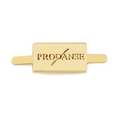 High Handbag Hardware Carved Metal Logo Labels For Custom Bags User Friendly Design