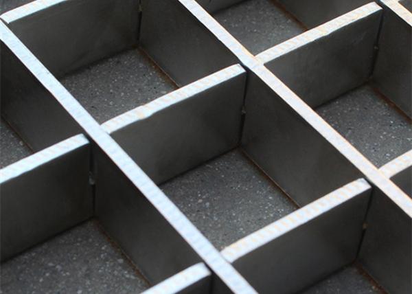 Aço galvanizado mergulhado quente do fechamento da imprensa que raspa As1657-1985