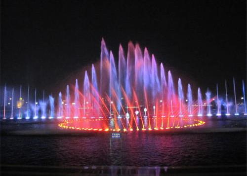 Color Change Outside Musical Water Fountain Stainless Steel Dancing Fountain On The Sea