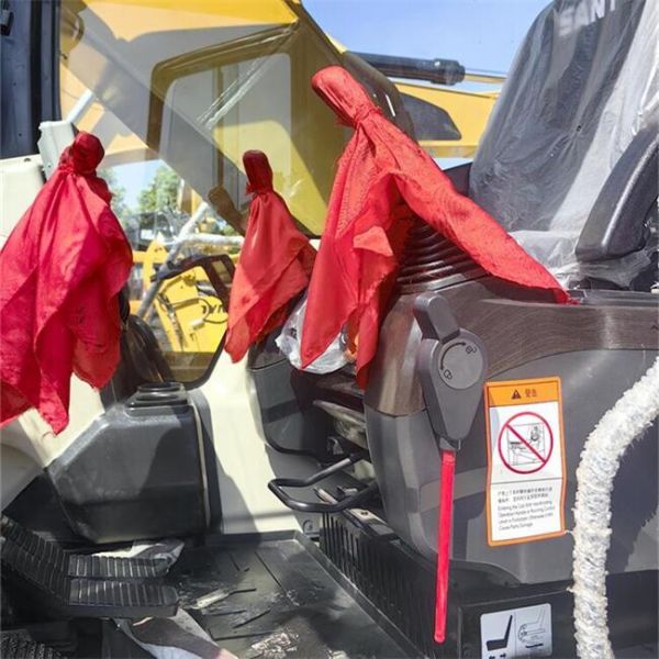 SY215C Pro Sany 20 Ton Excavator With Original Parts  Ergonomic Design