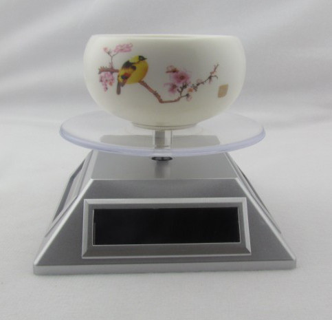 Automatically white / black ABS Solar Rotary display for displaying jewellery,