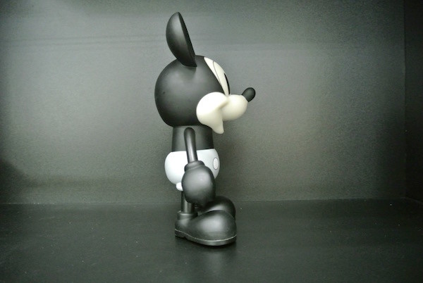 Black Color Mickey Mouse Figures , Collectible Vinyl Figures For Kids