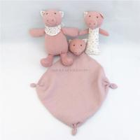 Hochet animal adapté aux besoins du client de bâton pour les jouets mous de bébé de clochette molle de porc de bébé